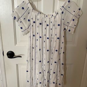 Off the shoulder flowy summer dress